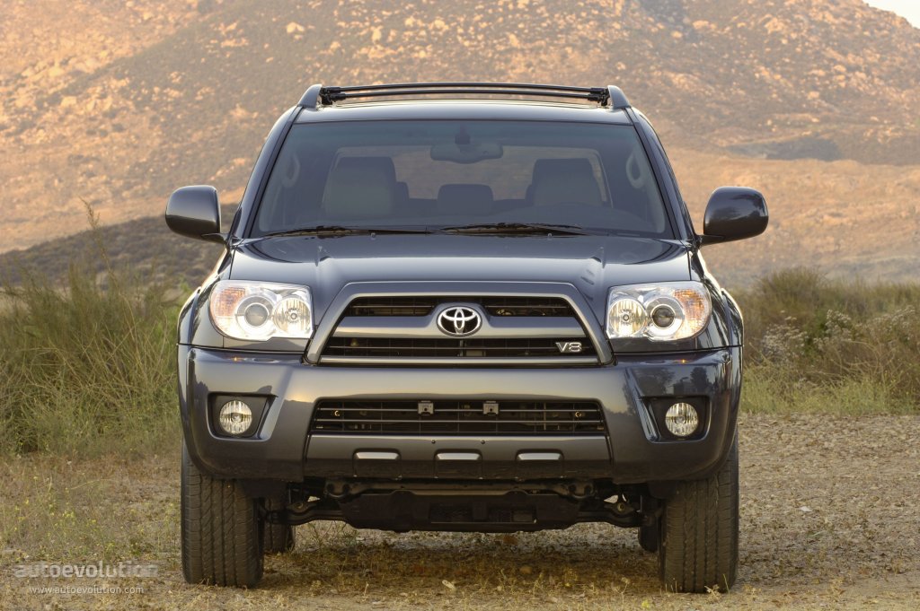 Toyota 4Runner photo 3