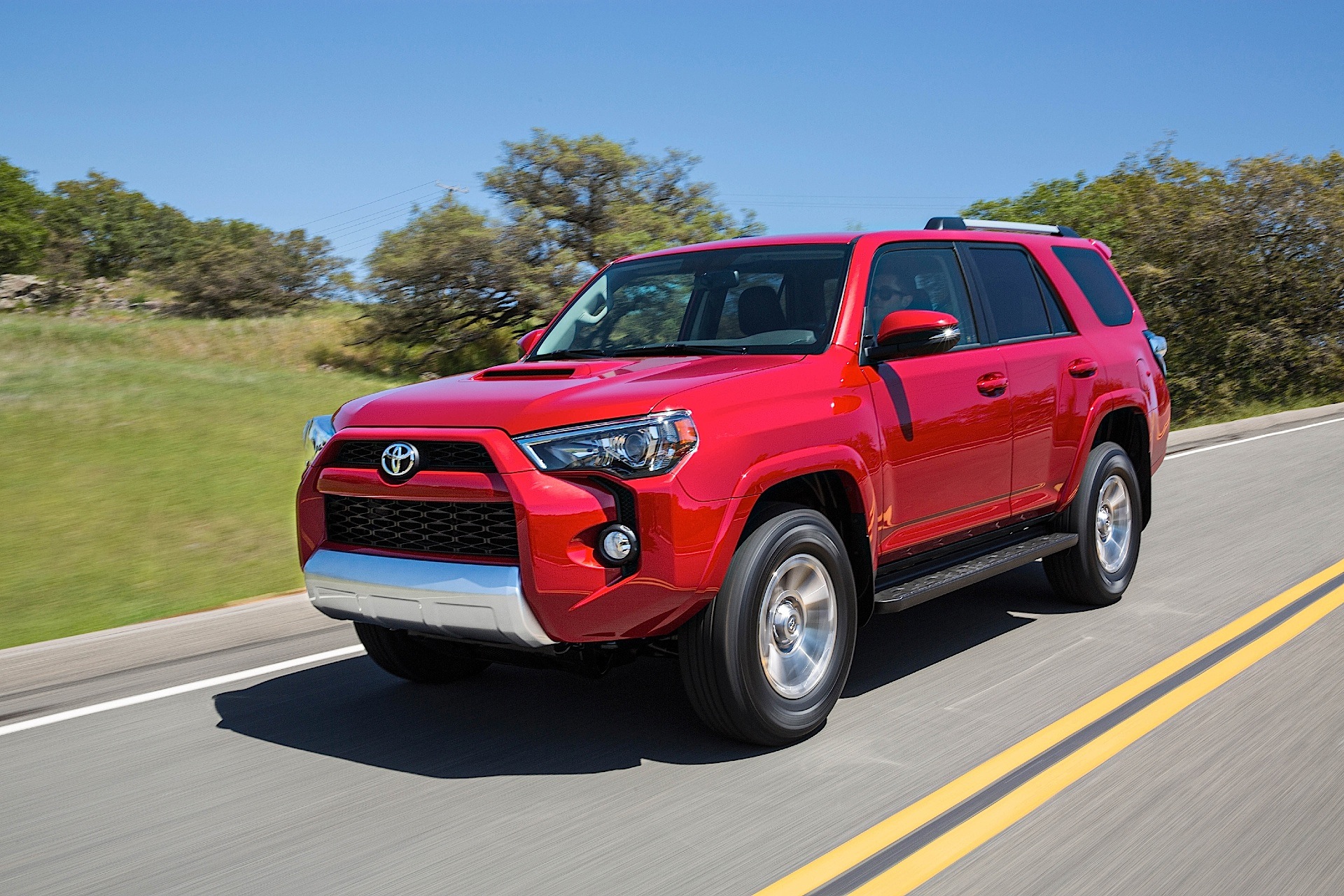 Toyota 4Runner photo 14