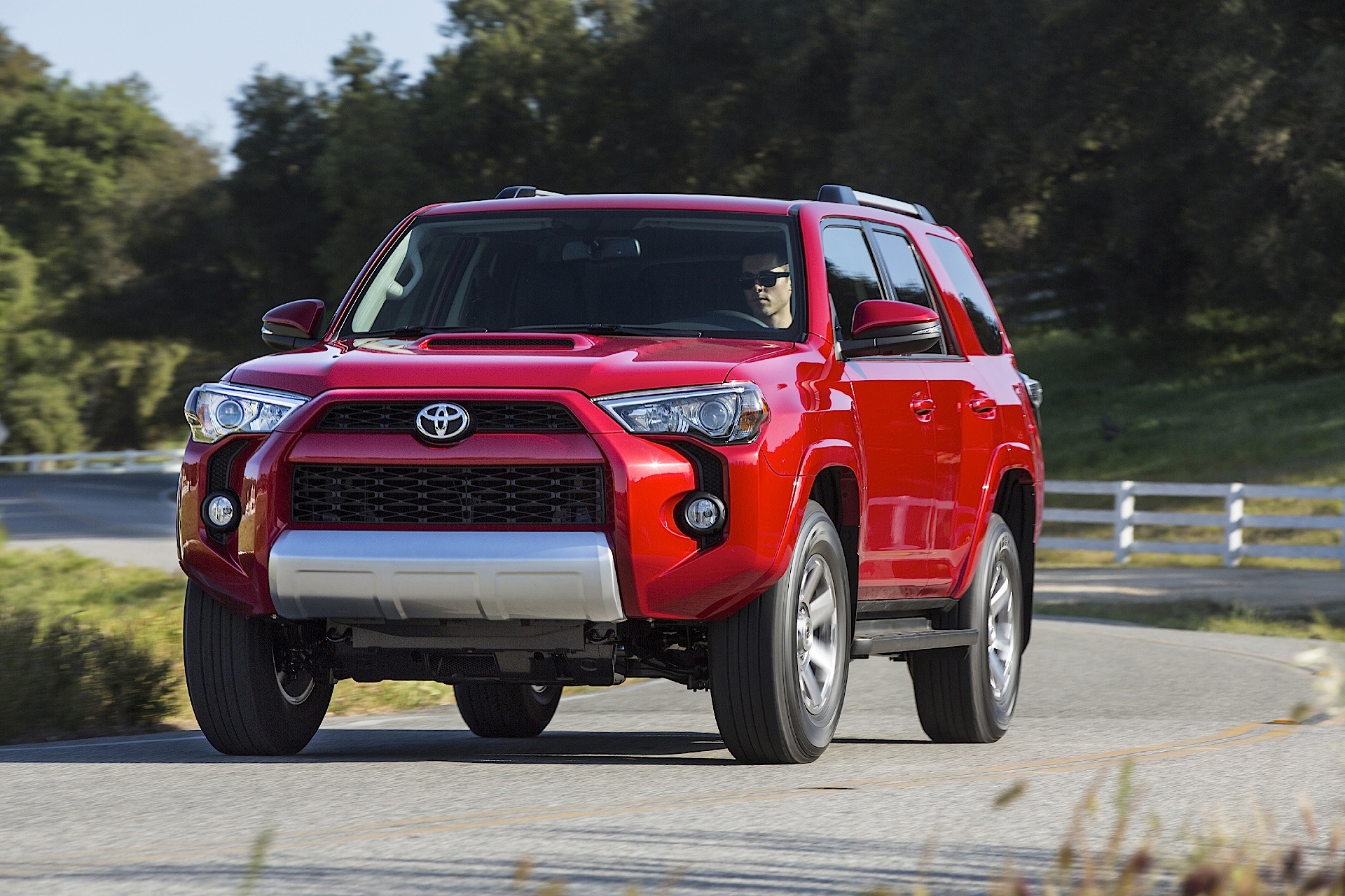 Toyota 4Runner photo 20