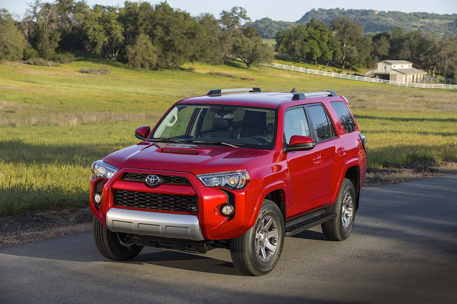 Toyota 4Runner photo 21
