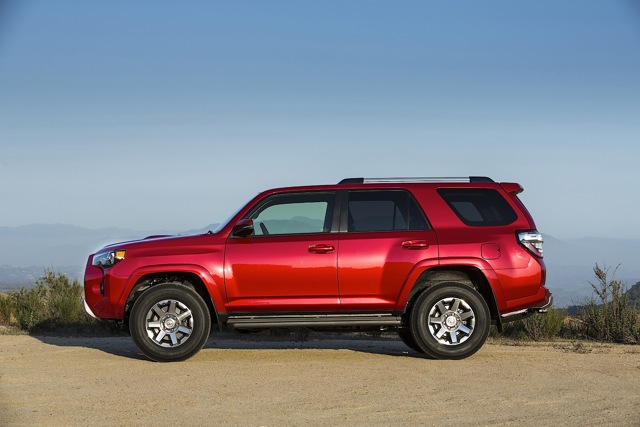 Toyota 4Runner photo 24