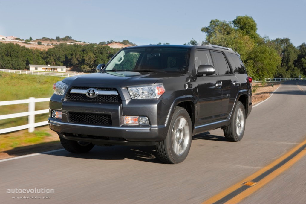 Toyota 4Runner photo 12