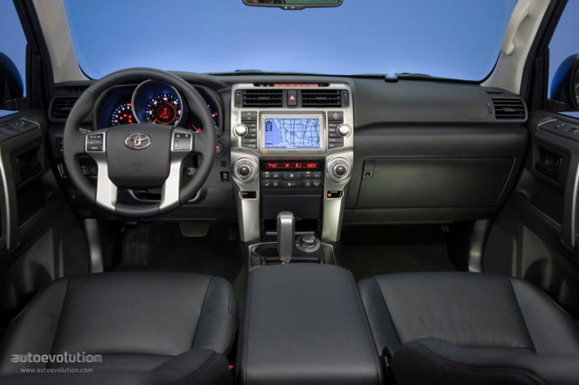 Toyota 4Runner photo 32