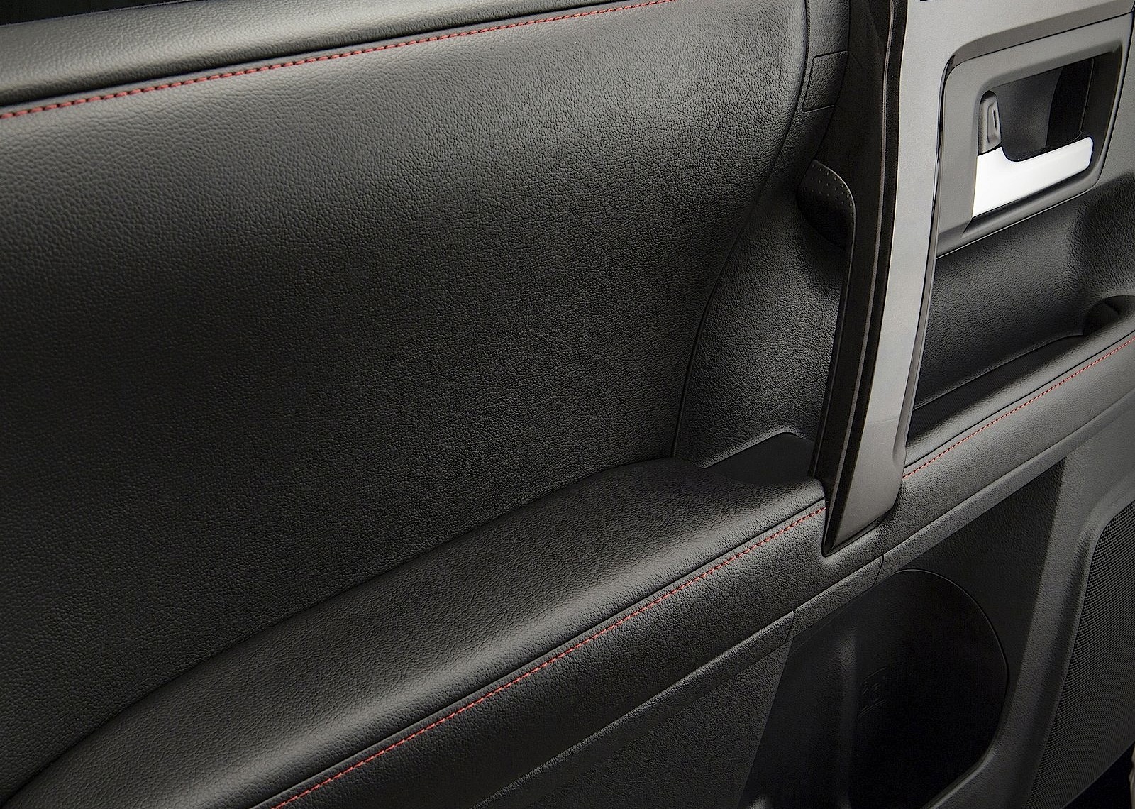 Toyota 4Runner photo 37