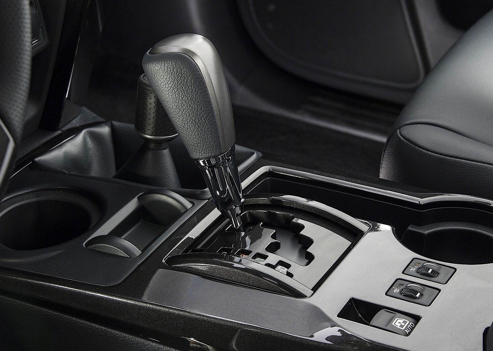 Toyota 4Runner photo 48