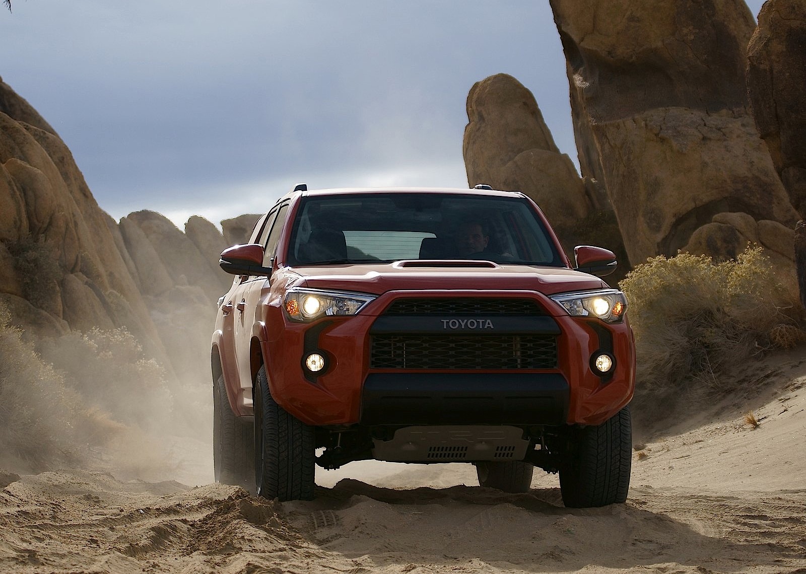 Toyota 4Runner photo 29