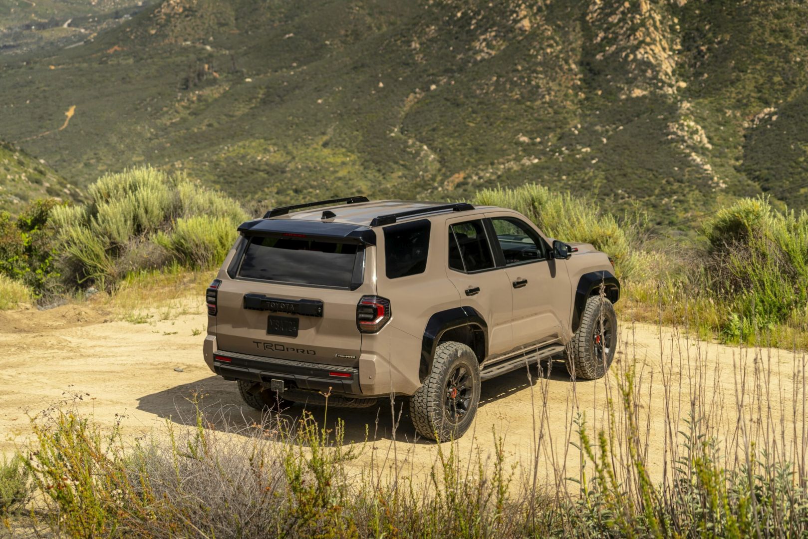 Toyota 4Runner photo 7