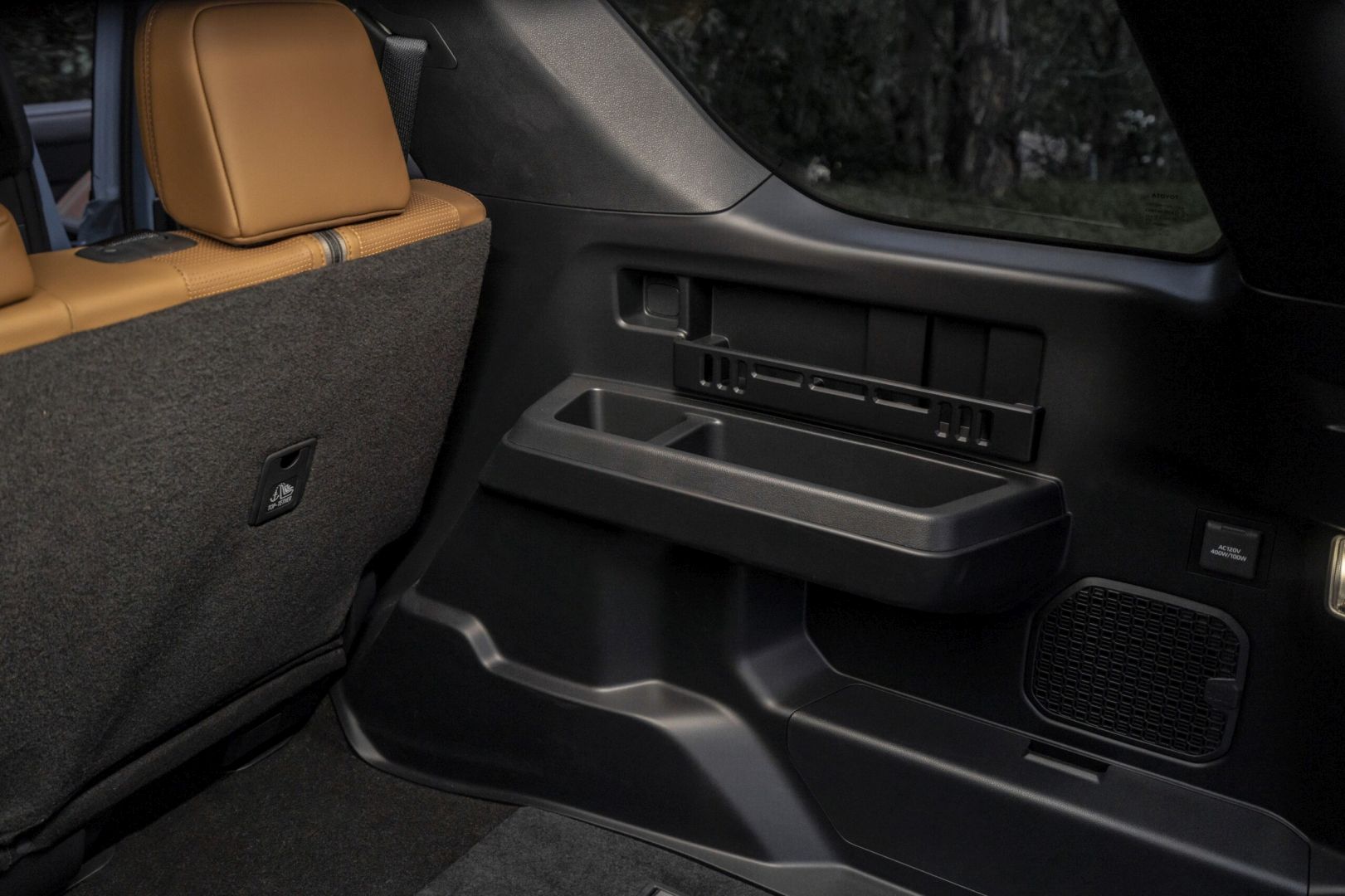 Toyota 4Runner photo 12