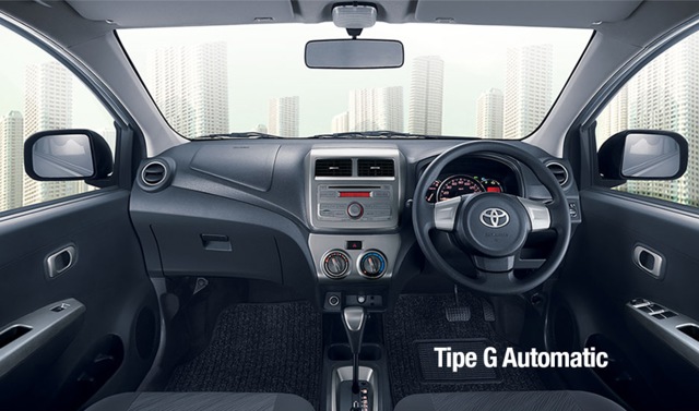Toyota Agya Foto 11