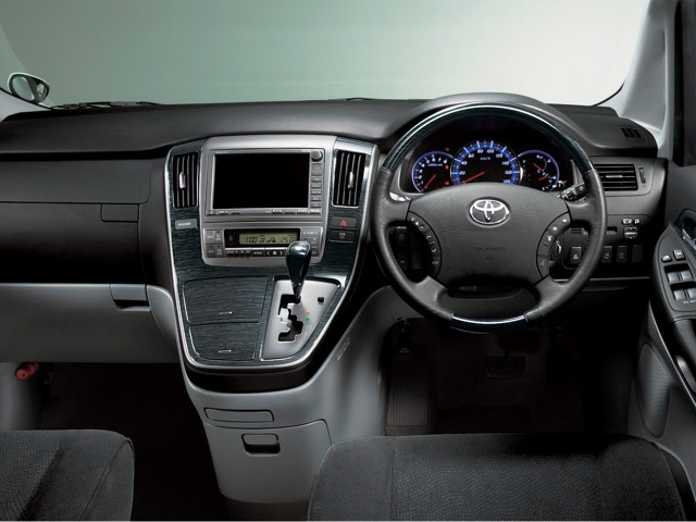 Toyota Alphard Foto 19