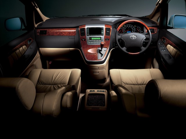 Toyota Alphard Foto 20