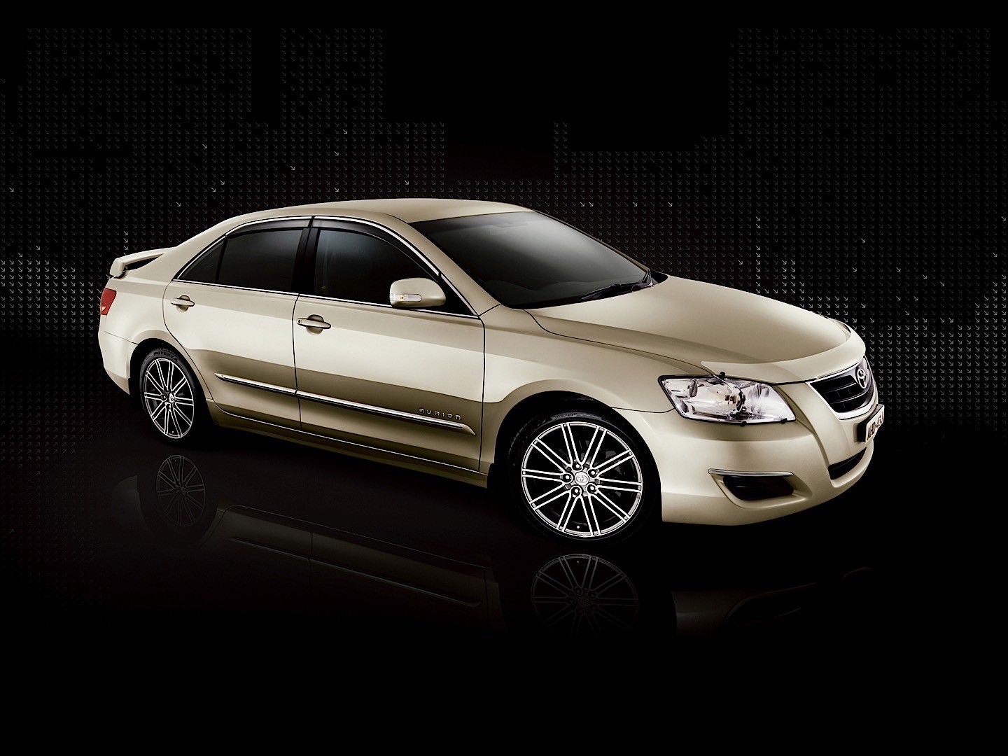 Toyota Aurion photo 46