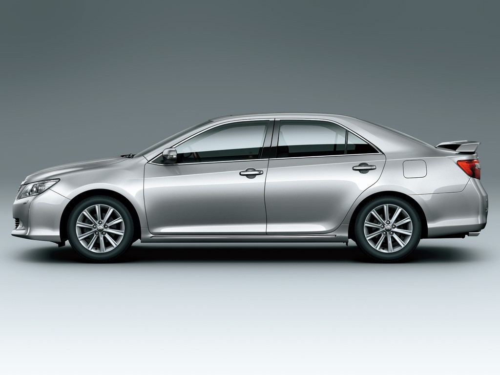 Toyota Aurion photo 6