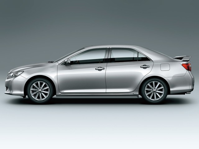 Toyota Aurion foto 6