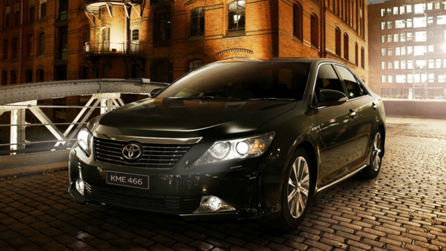 Toyota Aurion foto 1