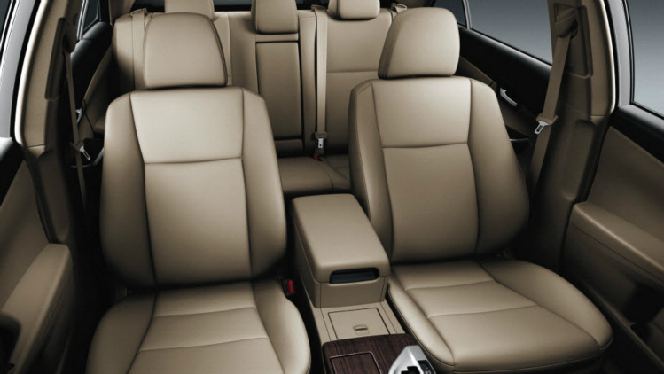 Toyota Aurion photo 18