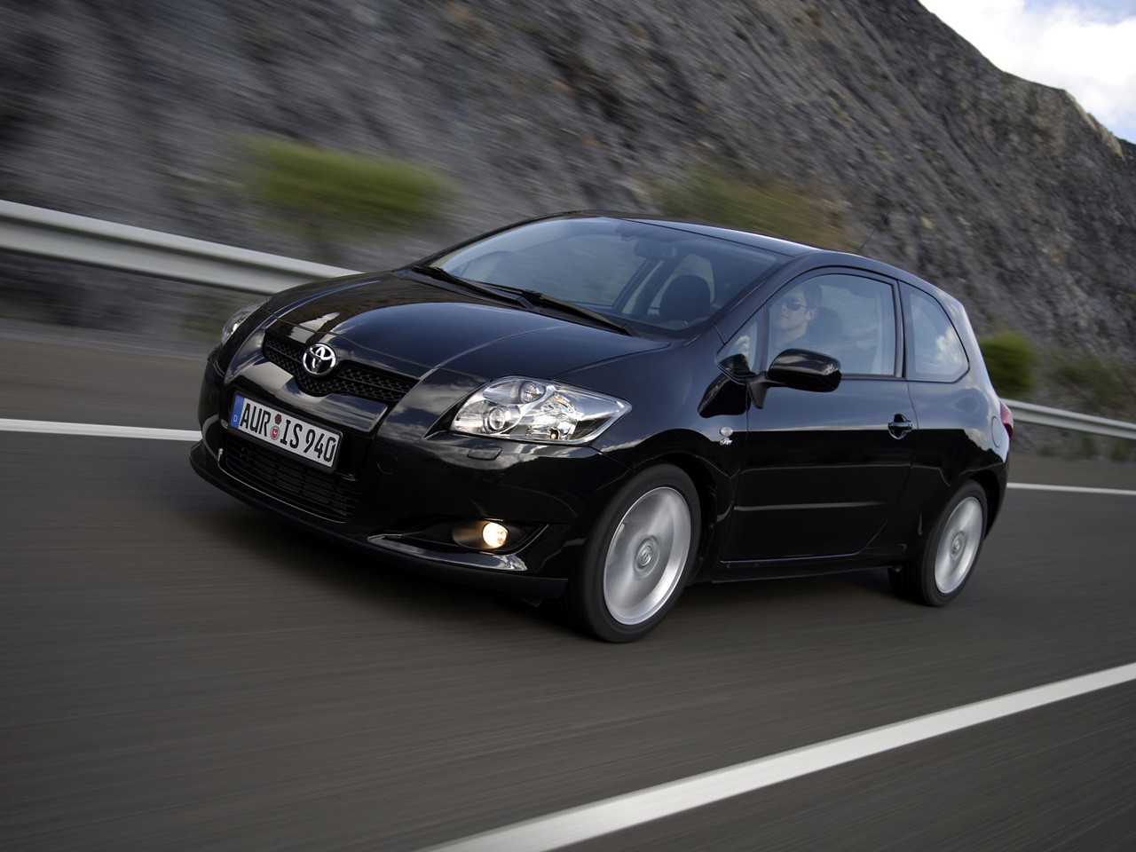 Toyota Auris 3 Doors photo 19