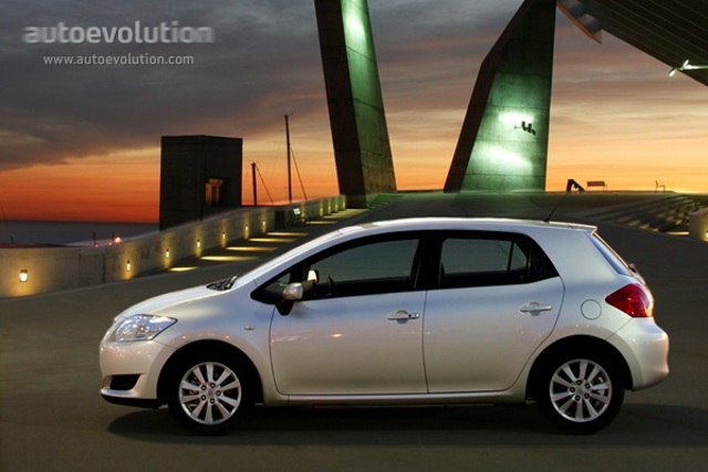 Toyota Auris 3 Doors photo 16