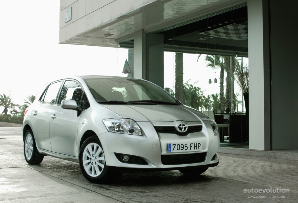 Toyota Auris 3 Doors photo 4