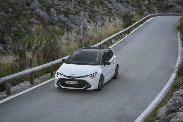 Toyota Auris 5 Doors photo 22