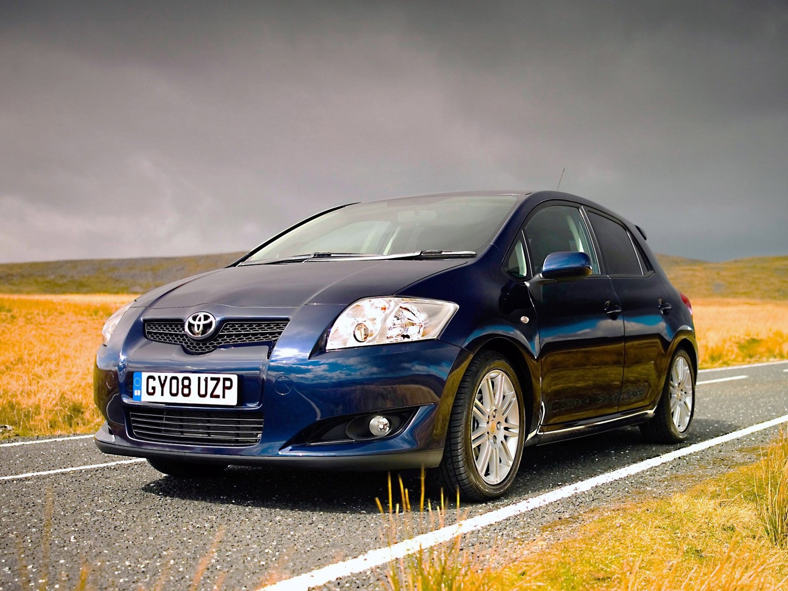 Toyota Auris 5 Doors photo 11