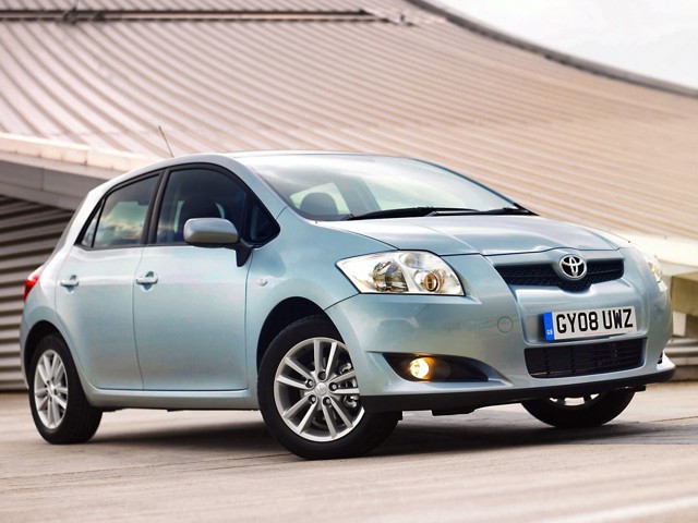 Toyota Auris 5 Doors photo 25