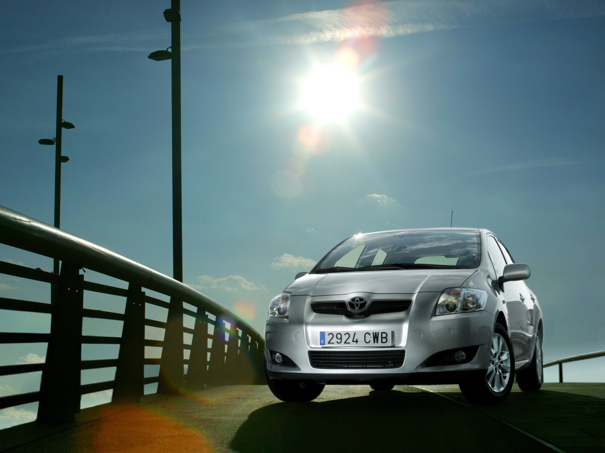 Toyota Auris 5 Doors photo 39