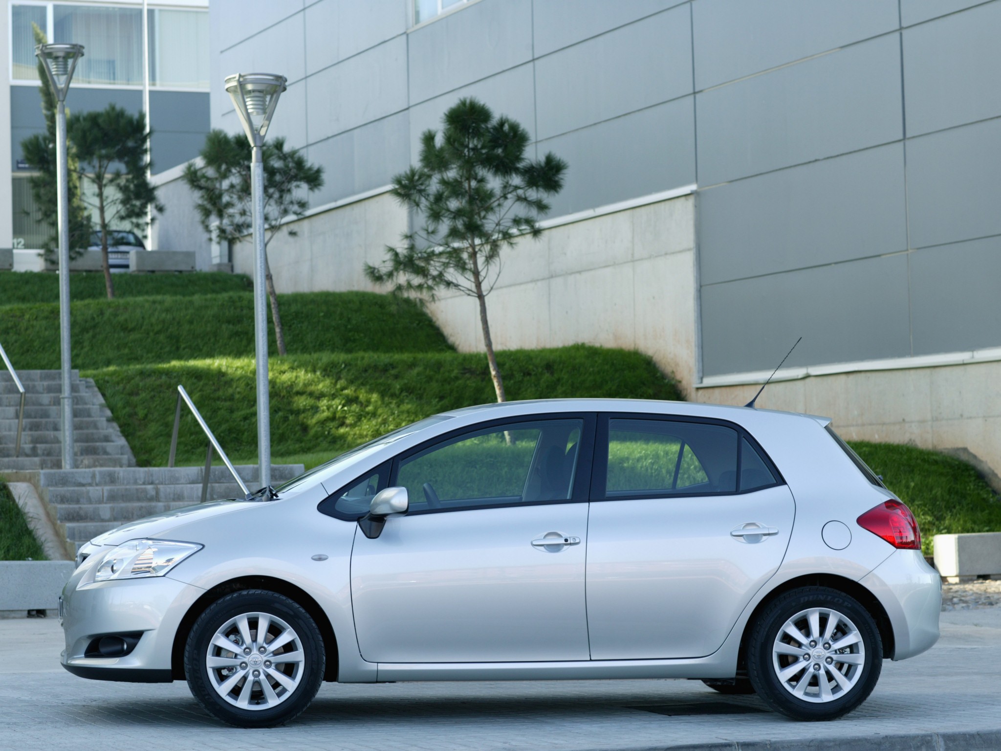 Toyota Auris 5 Doors photo 51