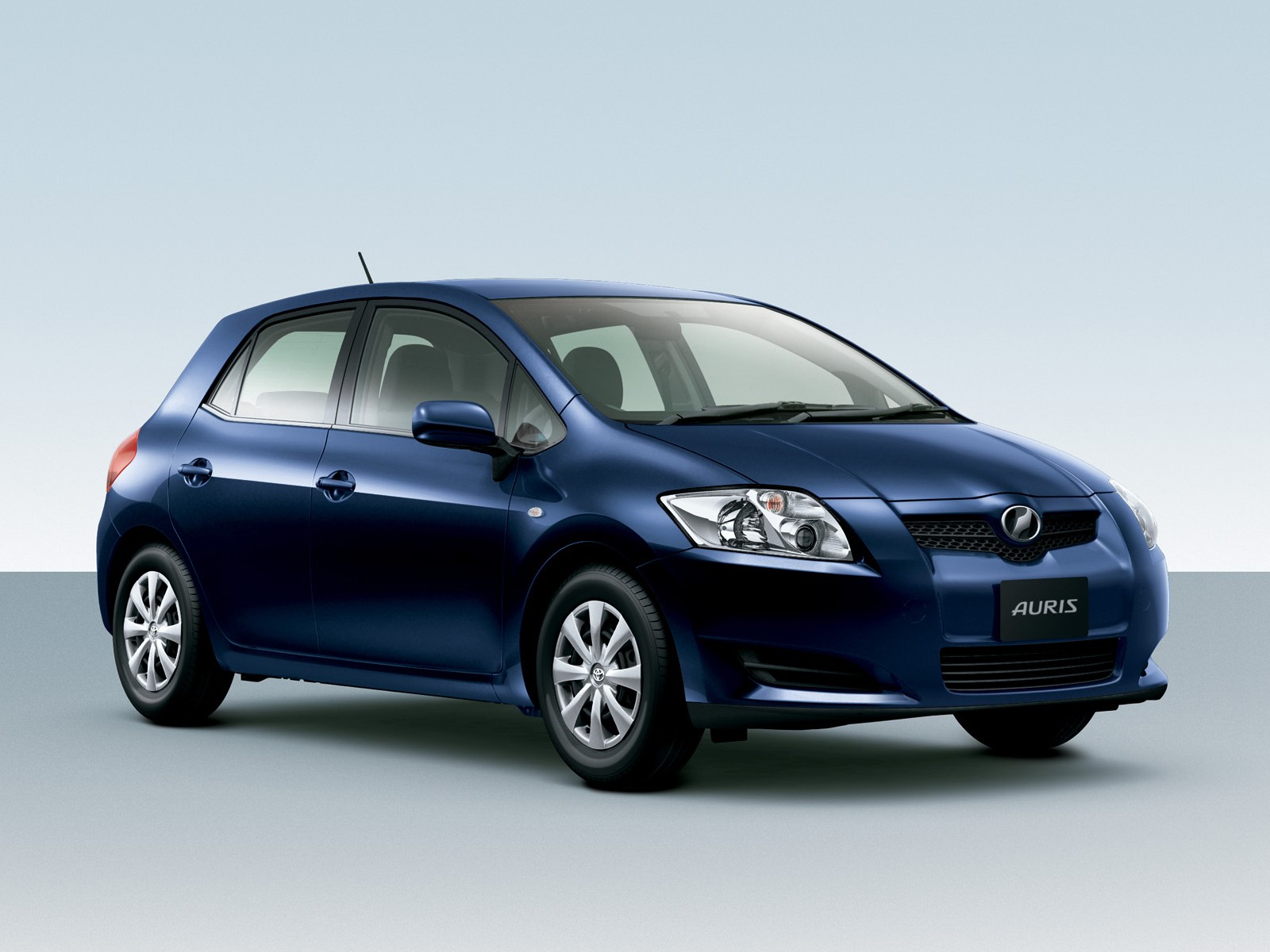 Toyota Auris 5 Doors photo 54