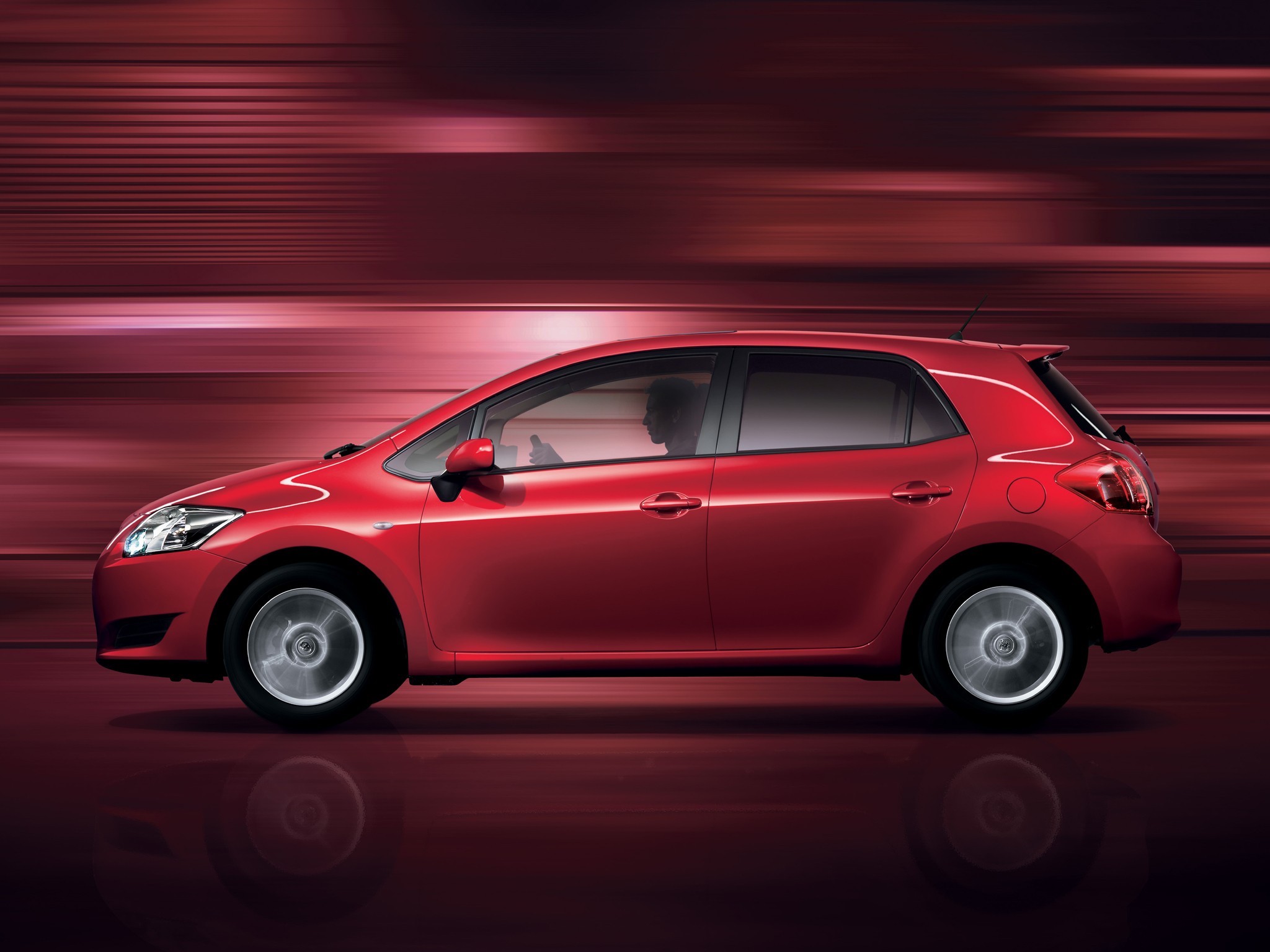 Toyota Auris 5 Doors photo 60