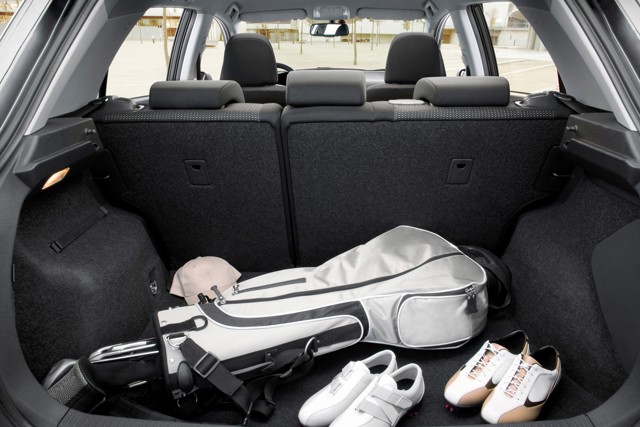 Toyota Auris 5 Doors photo 56