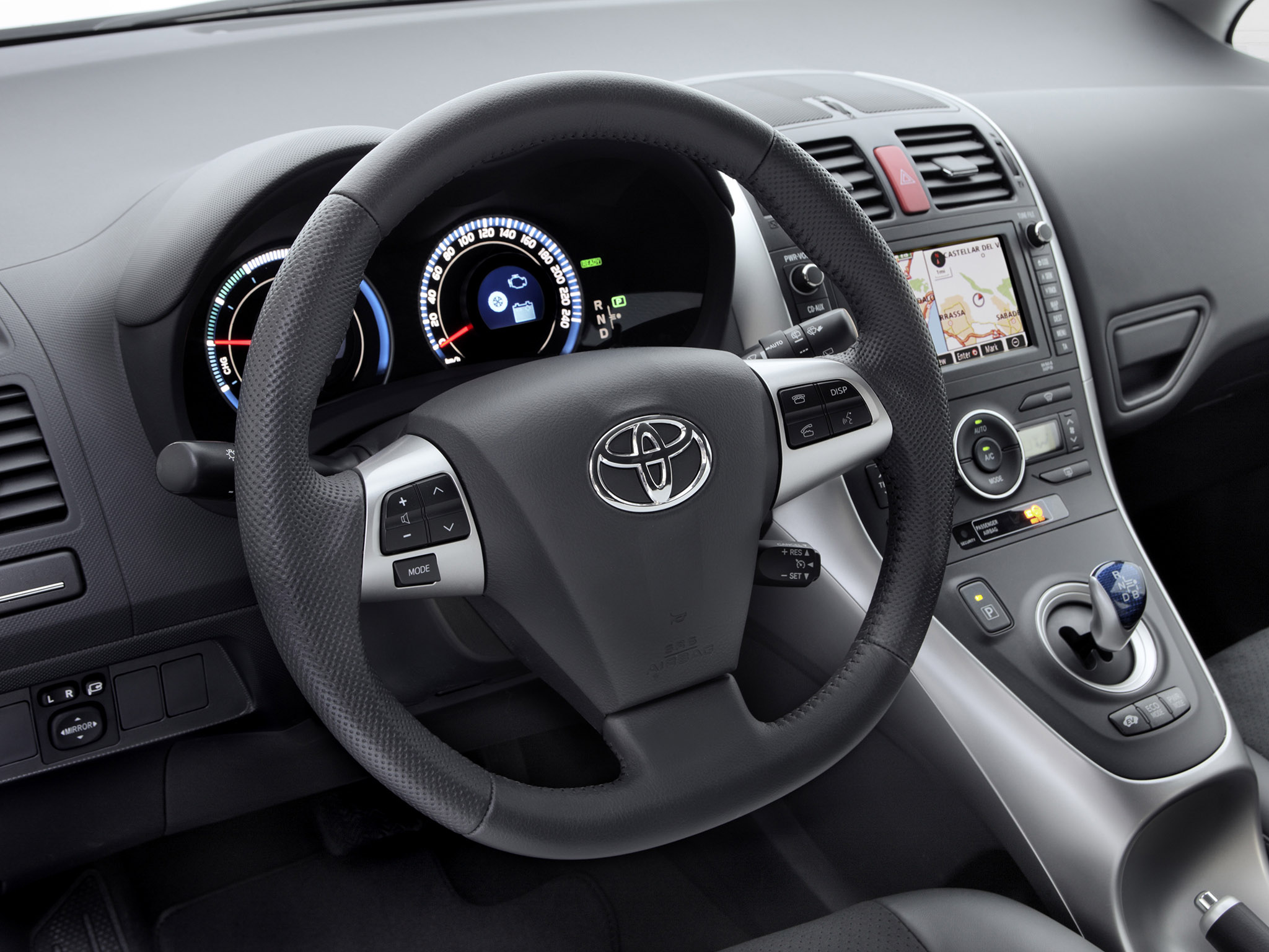 Toyota Auris 5 Doors photo 65