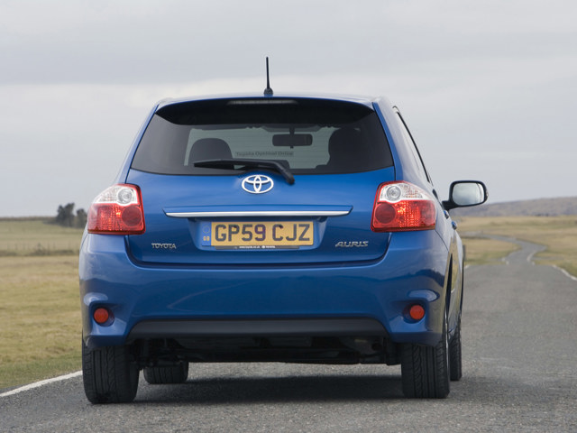 Toyota Auris 5 Doors photo 31