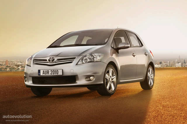 Toyota Auris 5 Doors photo 6