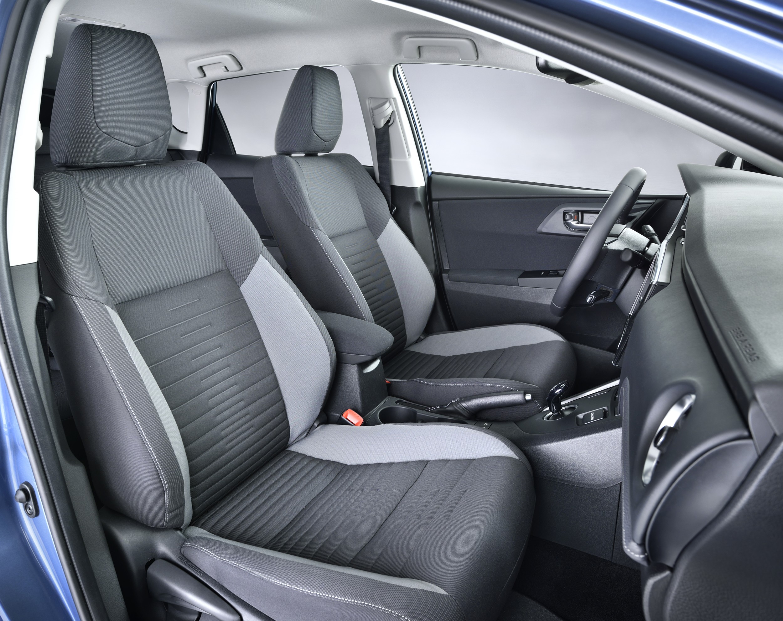 Toyota Auris 5 Doors photo 85