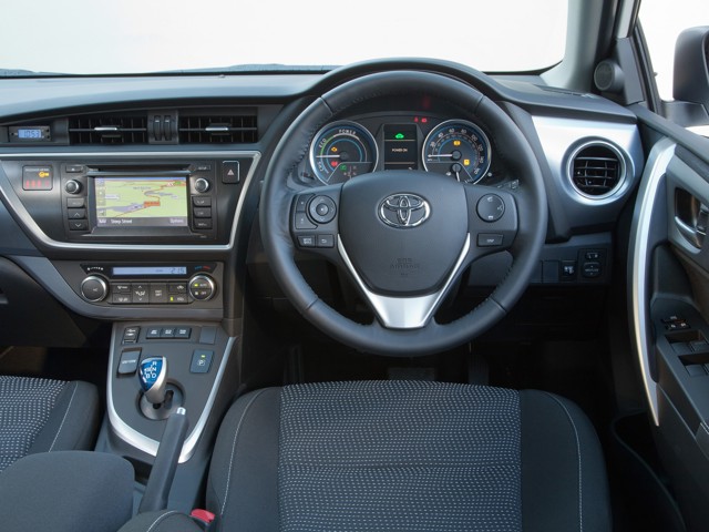 Toyota Auris 5 Doors photo 86