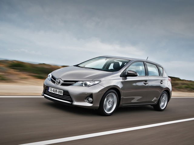 Toyota Auris 5 Doors photo 22