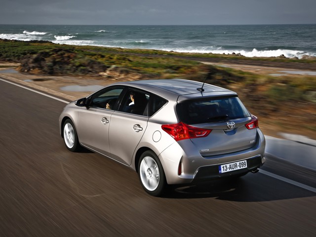 Toyota Auris 5 Doors photo 23