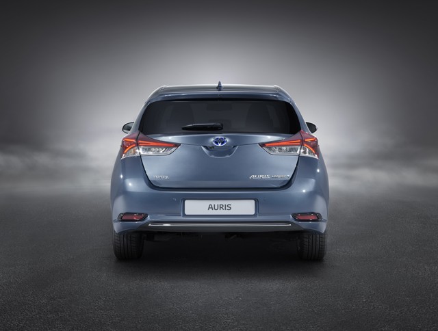 Toyota Auris 5 Doors photo 40