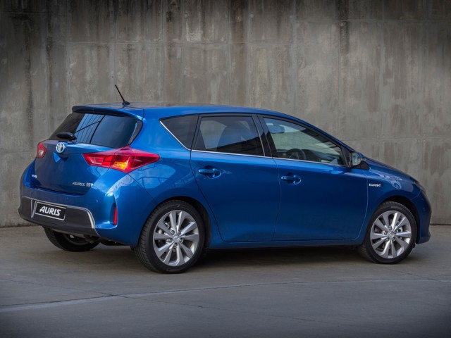 Toyota Auris 5 Doors photo 60