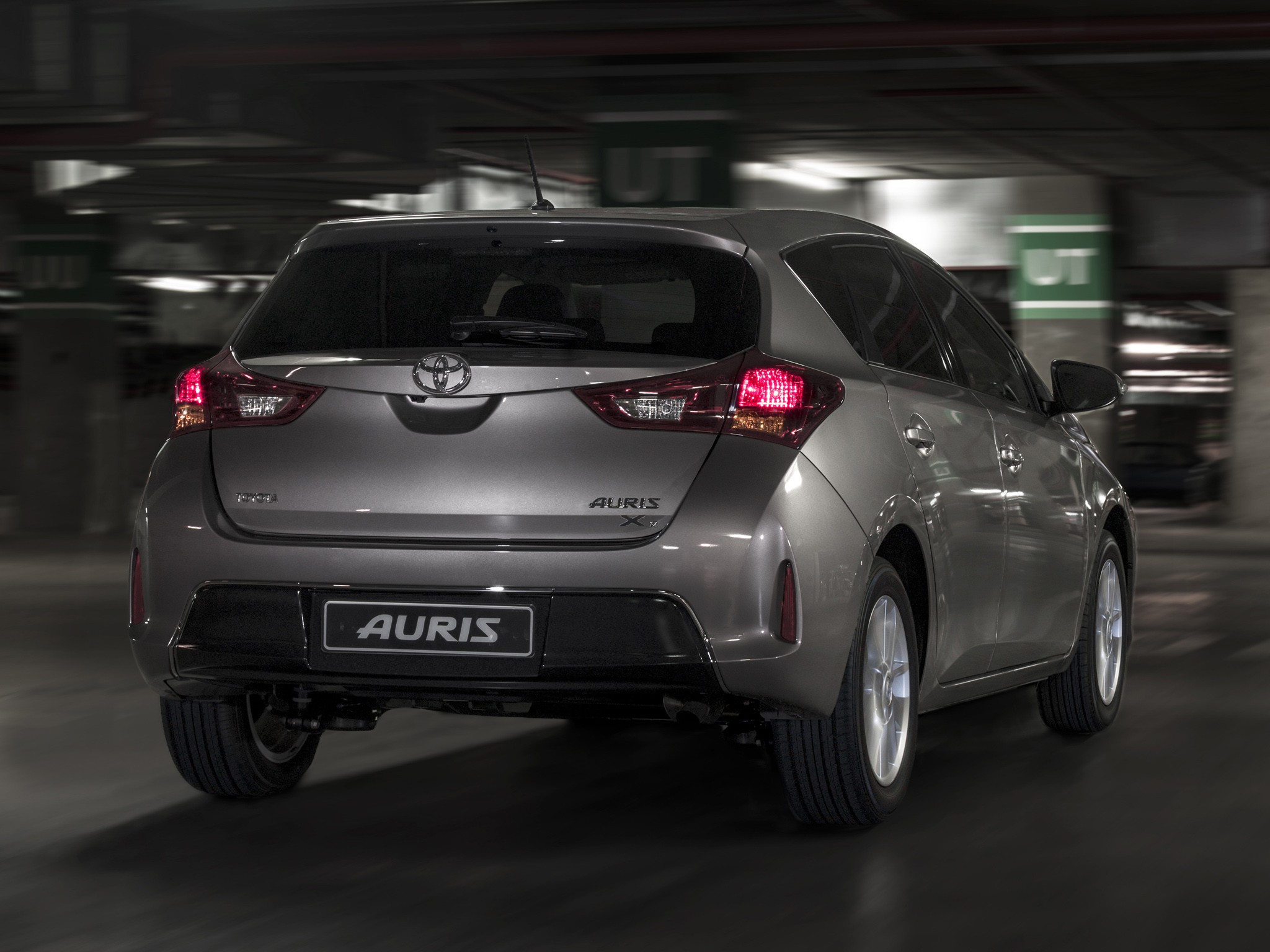 Toyota Auris 5 Doors photo 67