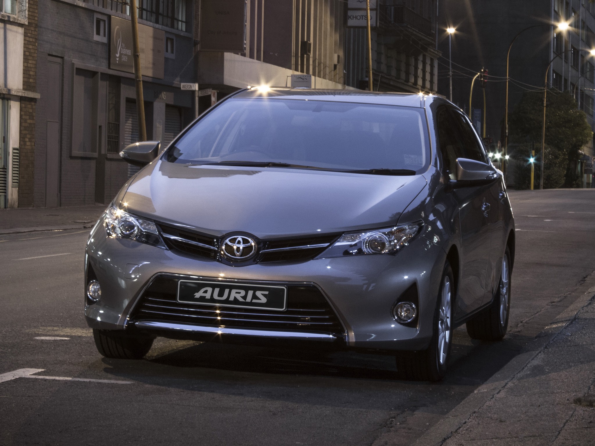 Toyota Auris 5 Doors photo 68