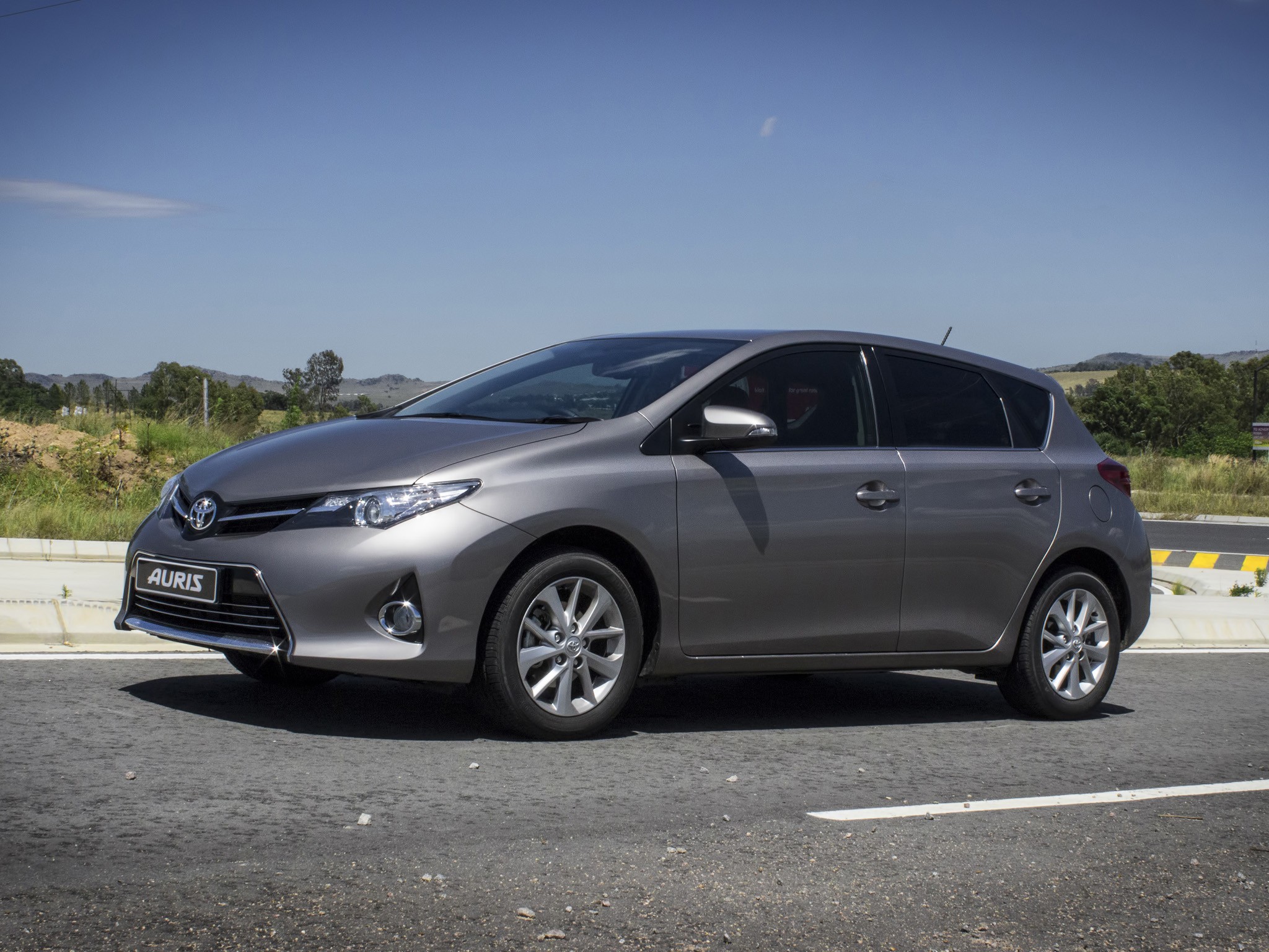 Toyota Auris 5 Doors photo 70