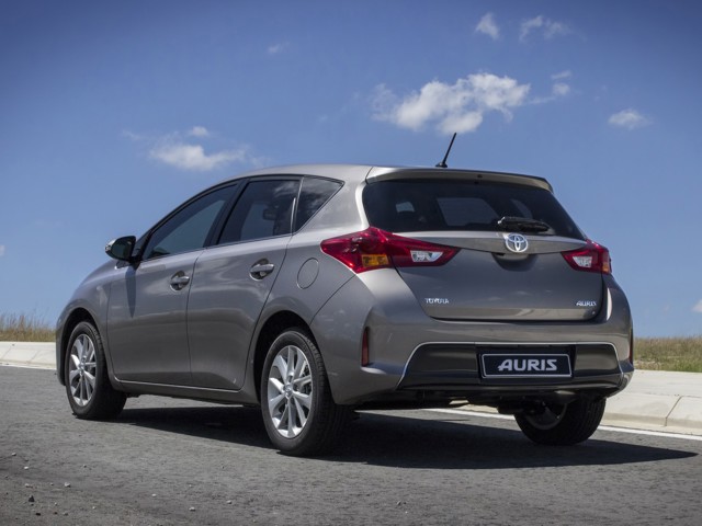 Toyota Auris 5 Doors photo 71