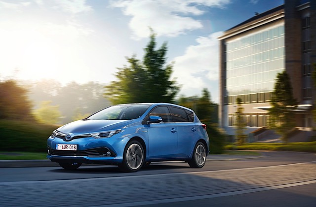 Toyota Auris 5 Doors photo 12