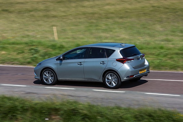Toyota Auris 5 Doors photo 17