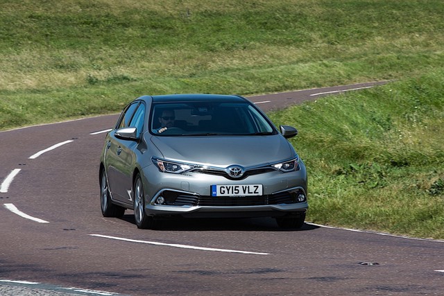 Toyota Auris 5 Doors photo 18