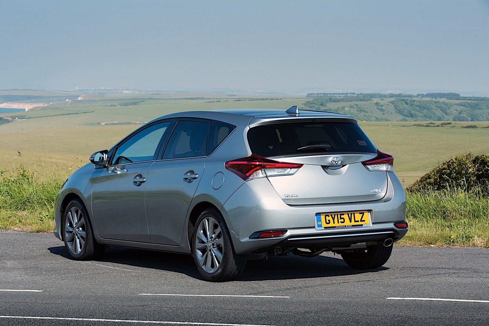 Toyota Auris 5 Doors photo 37