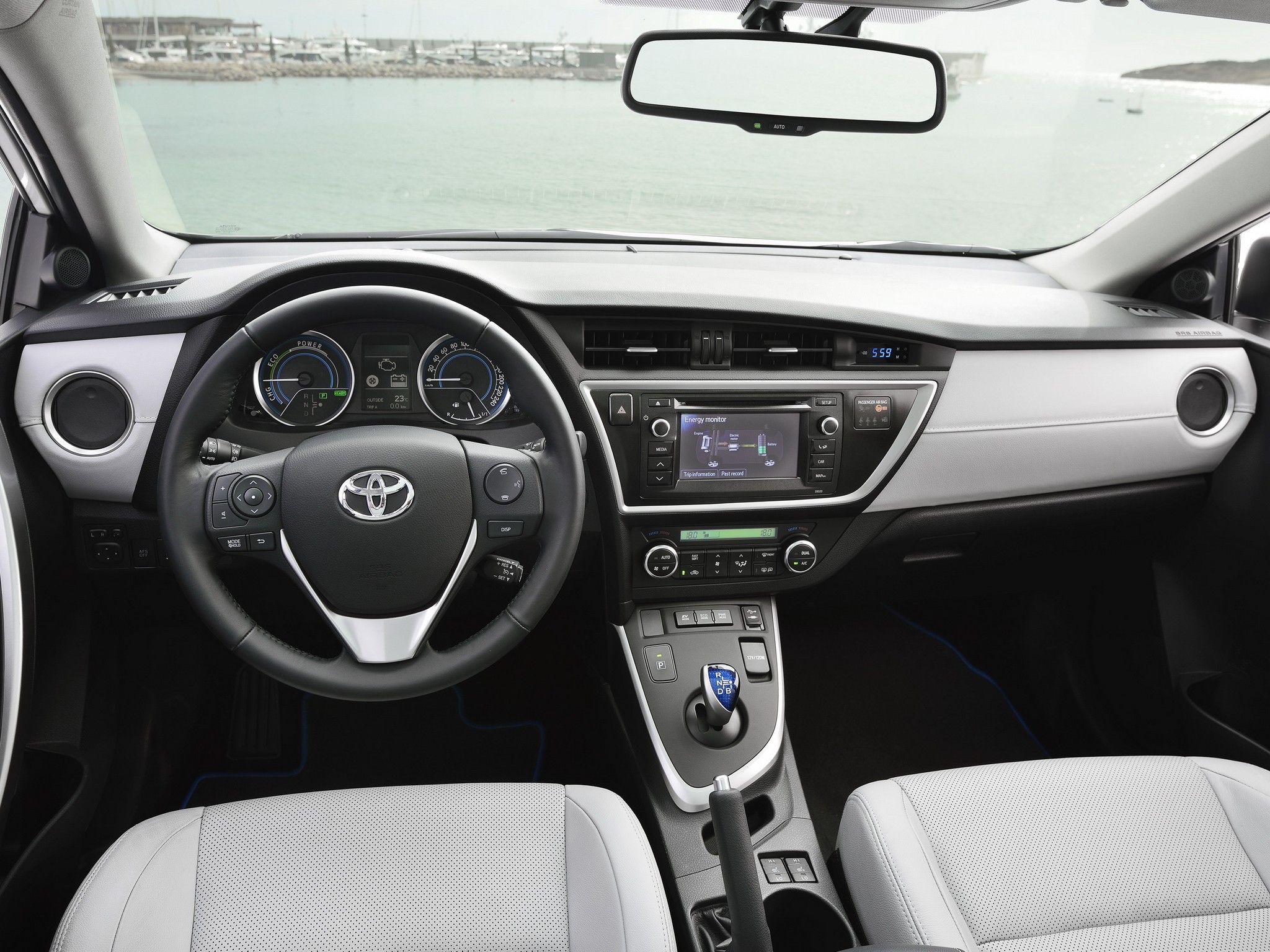 Toyota Auris Touring photo 70