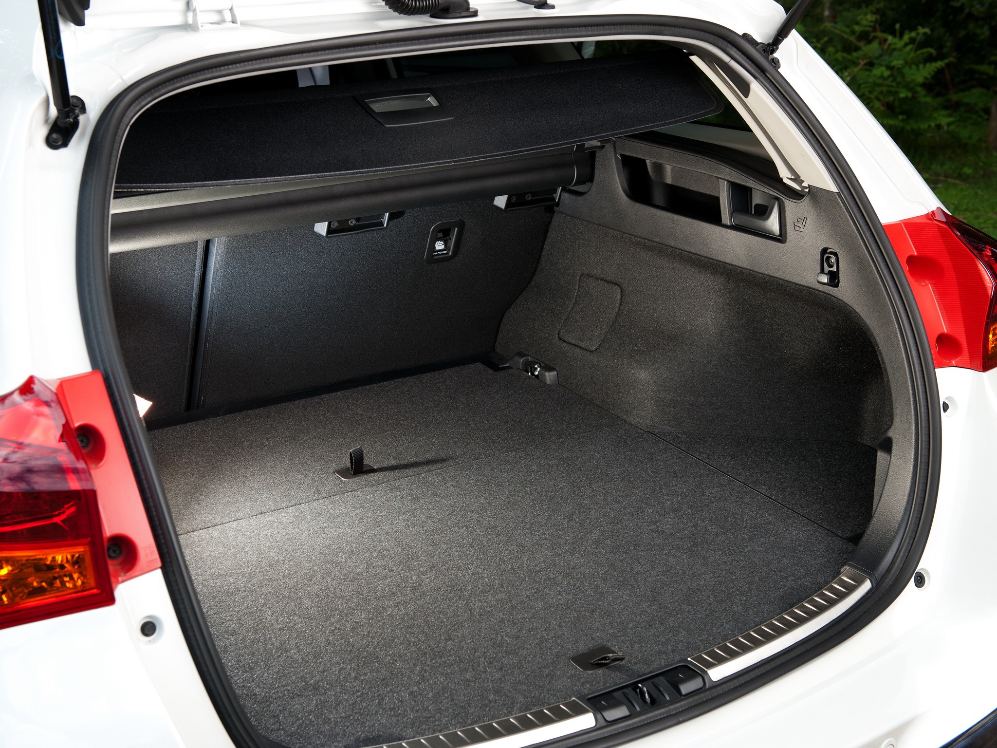 Toyota Auris Touring photo 78